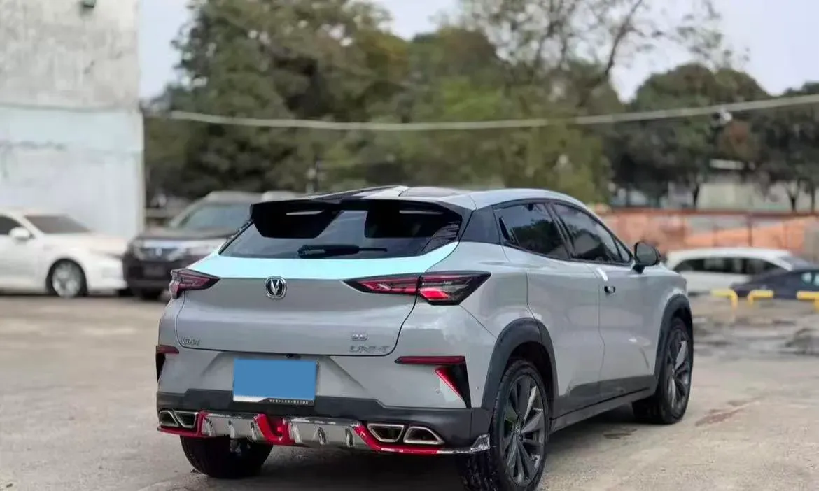 2021 ChangAn UNI-T 1.5T 180HP L4 7DCT,autocango,china used car exporter,china ev exporter,chinese used car exporter,chinese used ev exporter