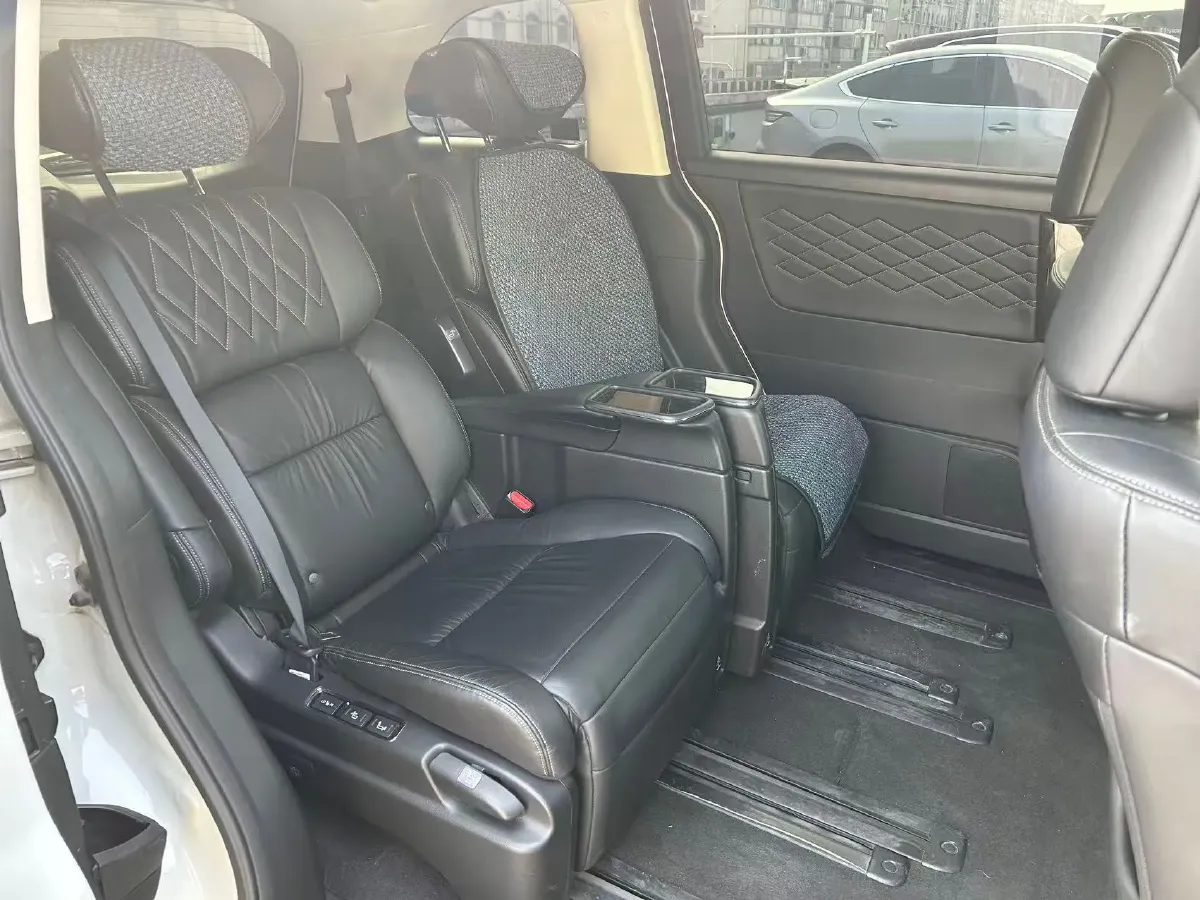 2019 Honda Elysioin 2.0L 146HP L4 E-CVT Hybrid,autocango,china used car exporter,china ev exporter,chinese used car exporter,chinese used ev exporter