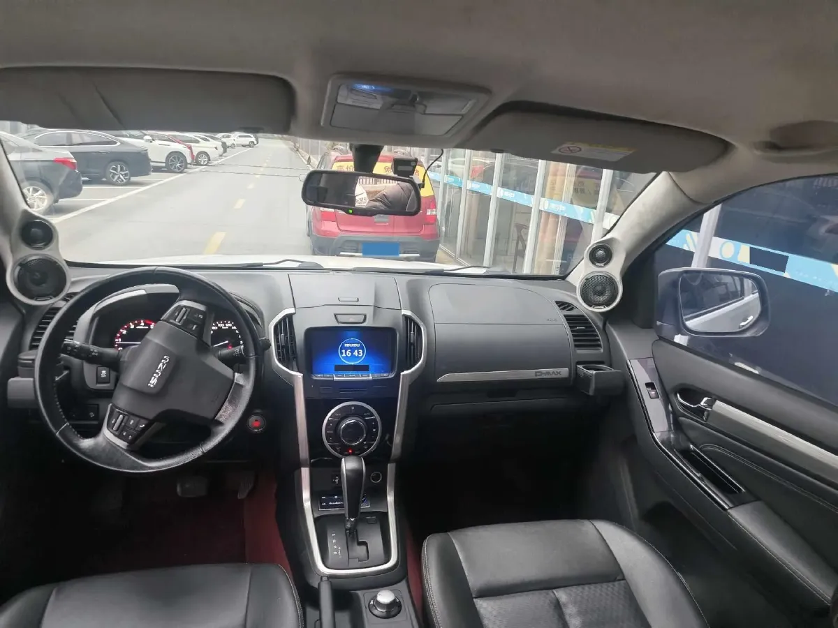 2018 Isuzu D-MAX 3.0T 177HP L4 6AT,autocango,china used car exporter,china ev exporter,chinese used car exporter,chinese used ev exporter