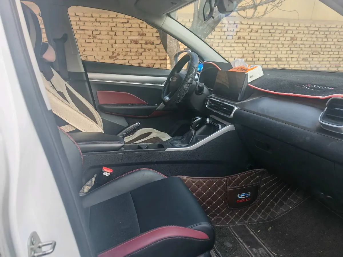 2021 Geely Coolray 1.4T 141HP L4 6MT,autocango,china used car exporter,china ev exporter,chinese used car exporter,chinese used ev exporter