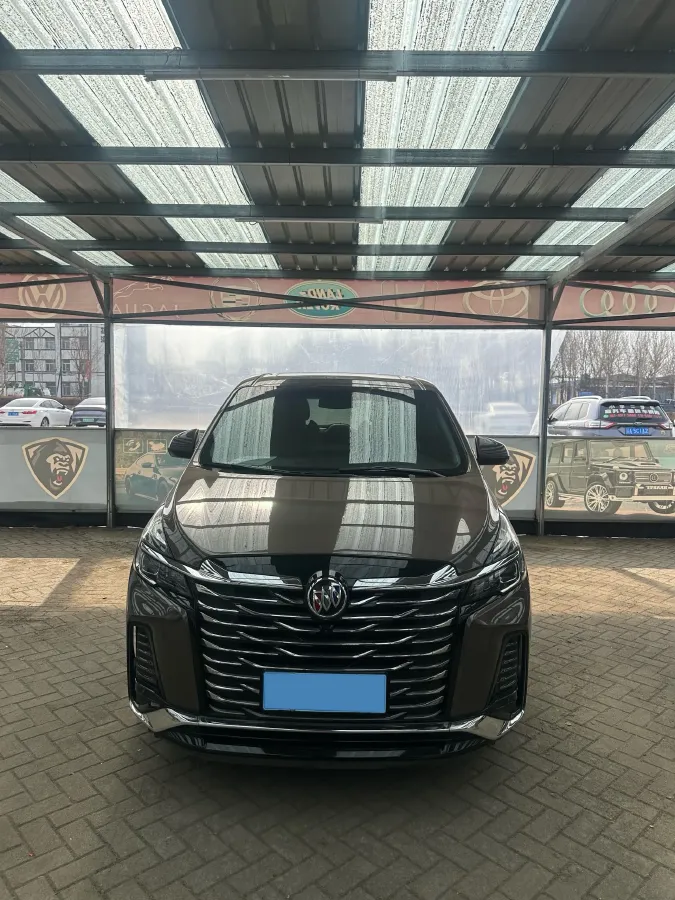 2022 Buick GL8 2.0T 237HP L4 9AT,autocango,china used car exporter,china ev exporter,chinese used car exporter,chinese used ev exporter