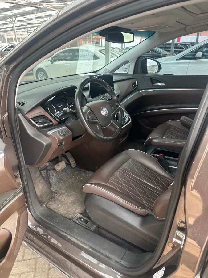 2022 Buick GL8 2.0T 237HP L4 9AT,autocango,china used car exporter,china ev exporter,chinese used car exporter,chinese used ev exporter