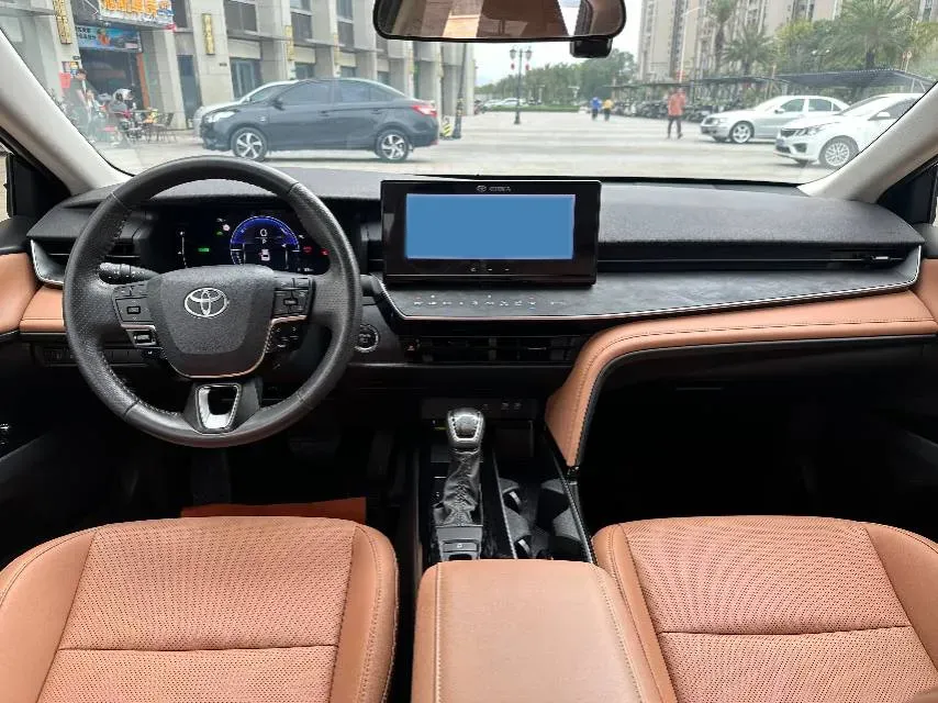 2024 Toyota Camry 2.0L 152HP L4 E-CVT Hybrid,autocango,china used car exporter,china ev exporter,chinese used car exporter,chinese used ev exporter