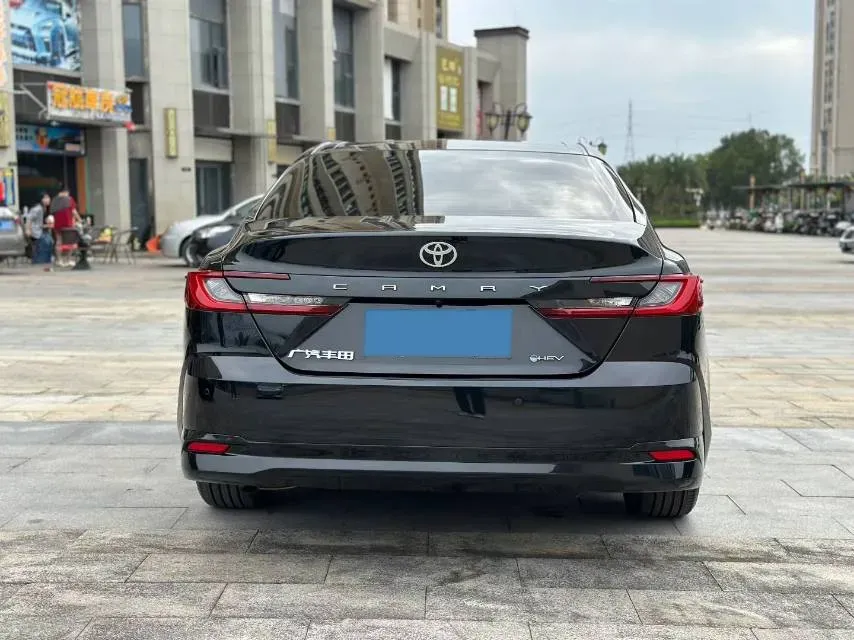 2024 Toyota Camry 2.0L 152HP L4 E-CVT Hybrid,autocango,china used car exporter,china ev exporter,chinese used car exporter,chinese used ev exporter