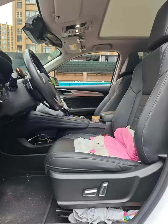 2019 Haval F7 2.0T 197HP L4 7DCT,autocango,china used car exporter,china ev exporter,chinese used car exporter,chinese used ev exporter