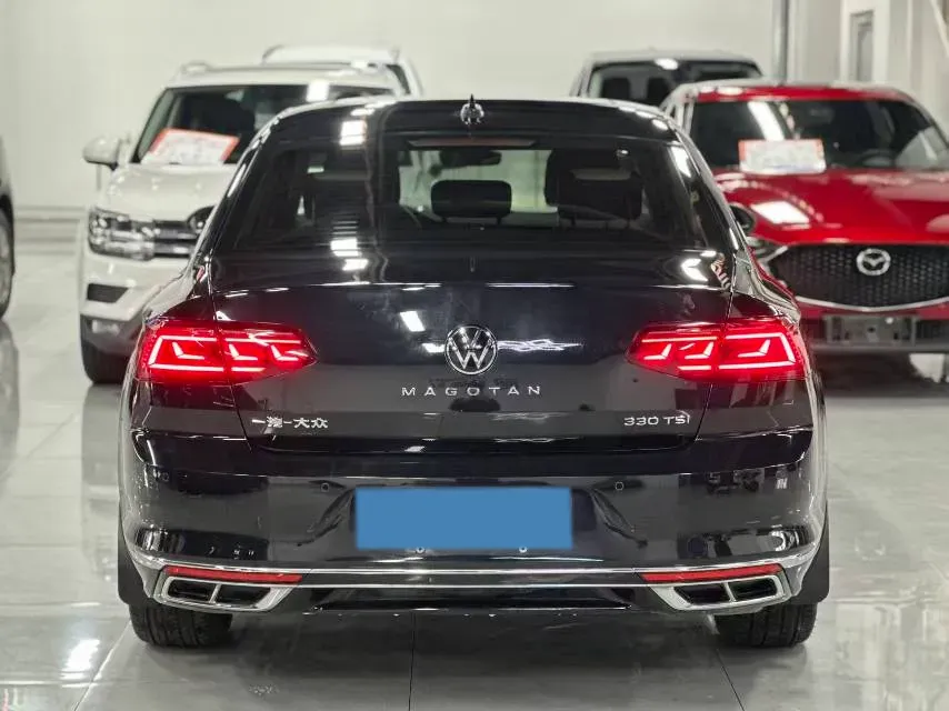 2023 Volkswagen Magotan 2.0T 186HP L4 7DCT,autocango,china used car exporter,china ev exporter,chinese used car exporter,chinese used ev exporter