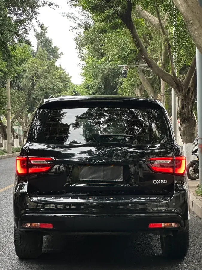 2016 Infiniti QX80 5.6L 398HP V8 7AT,autocango,china used car exporter,china ev exporter,chinese used car exporter,chinese used ev exporter