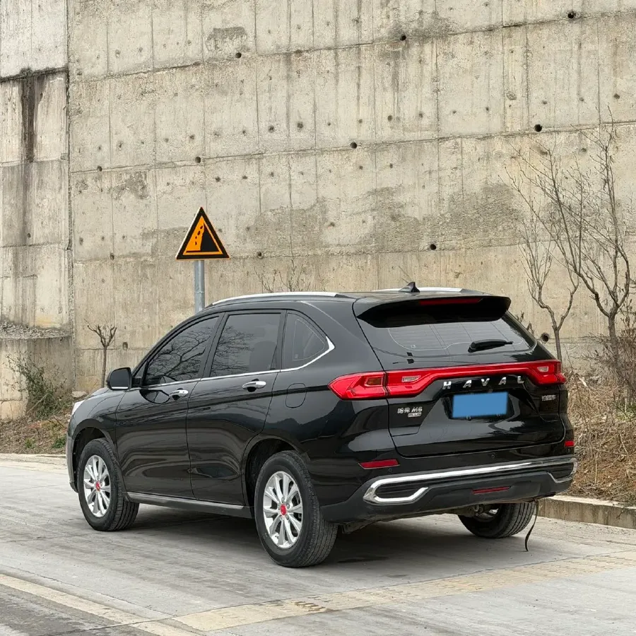 2021 Haval M6 1.5T 150HP L4 7DCT,autocango,china used car exporter,china ev exporter,chinese used car exporter,chinese used ev exporter