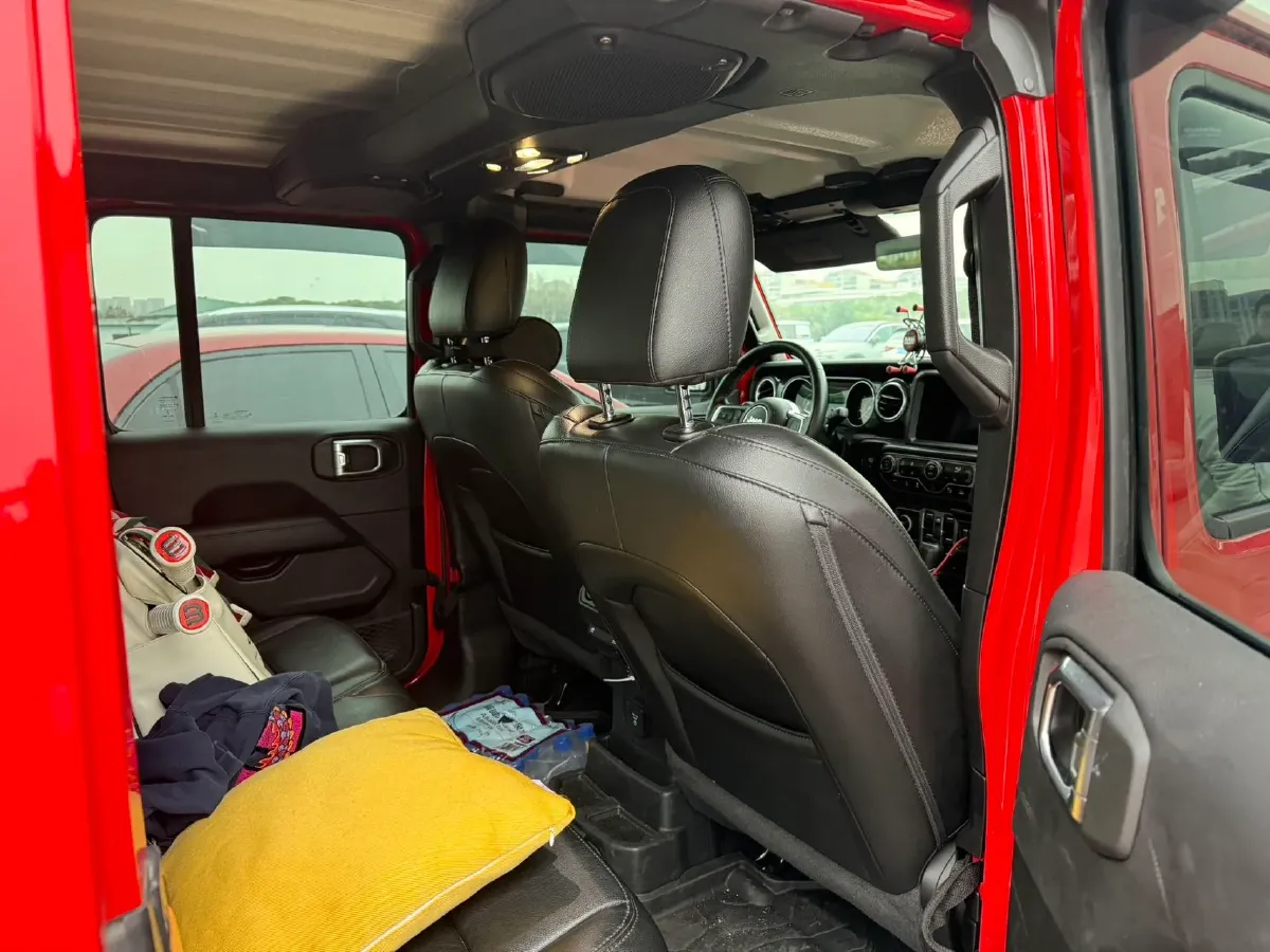 2022 Mercedes-Benz E Class 2.0T 258HP L4 9AT,autocango,china used car exporter,china ev exporter,chinese used car exporter,chinese used ev exporter