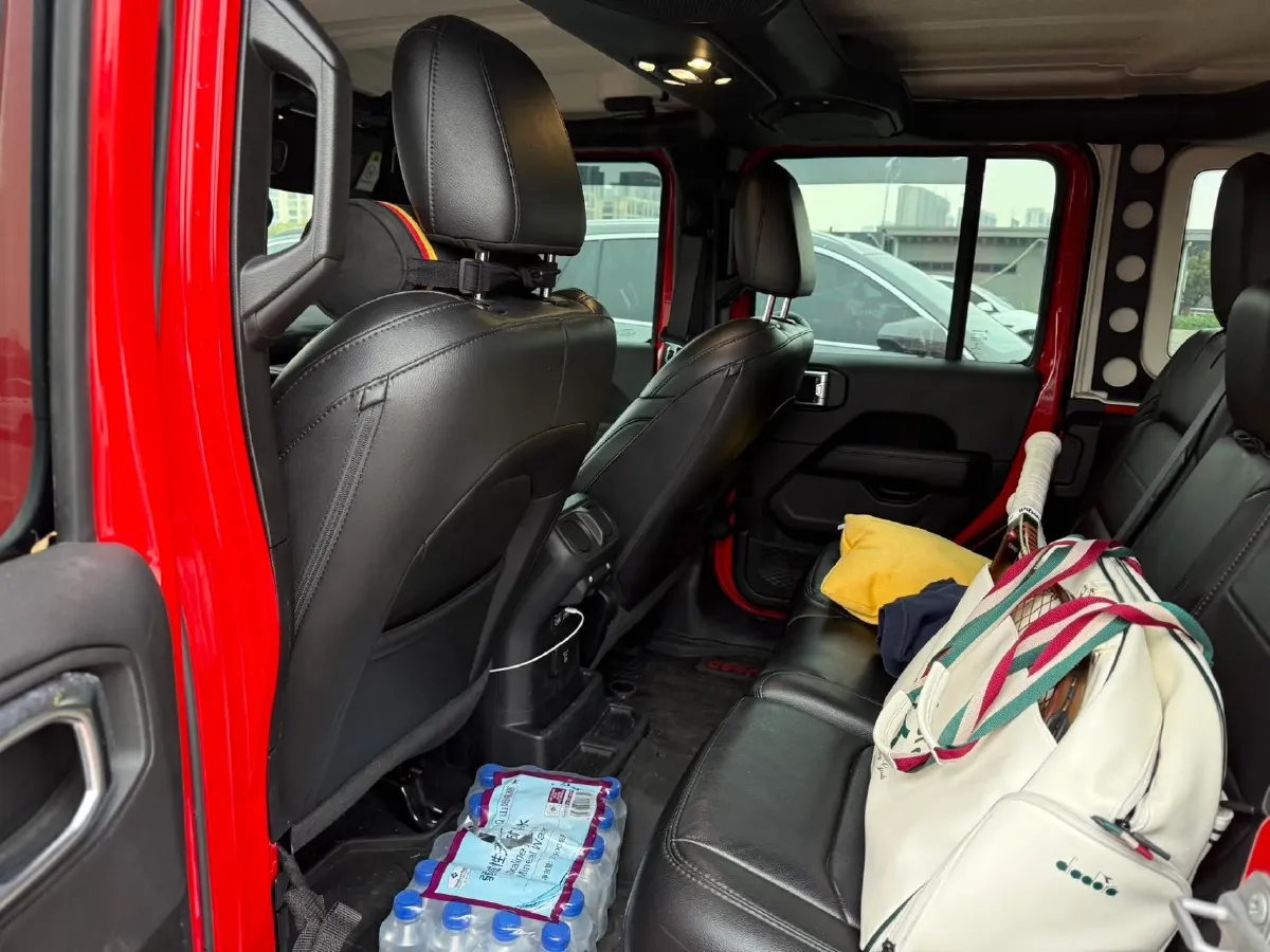 2022 Mercedes-Benz E Class 2.0T 258HP L4 9AT,autocango,china used car exporter,china ev exporter,chinese used car exporter,chinese used ev exporter