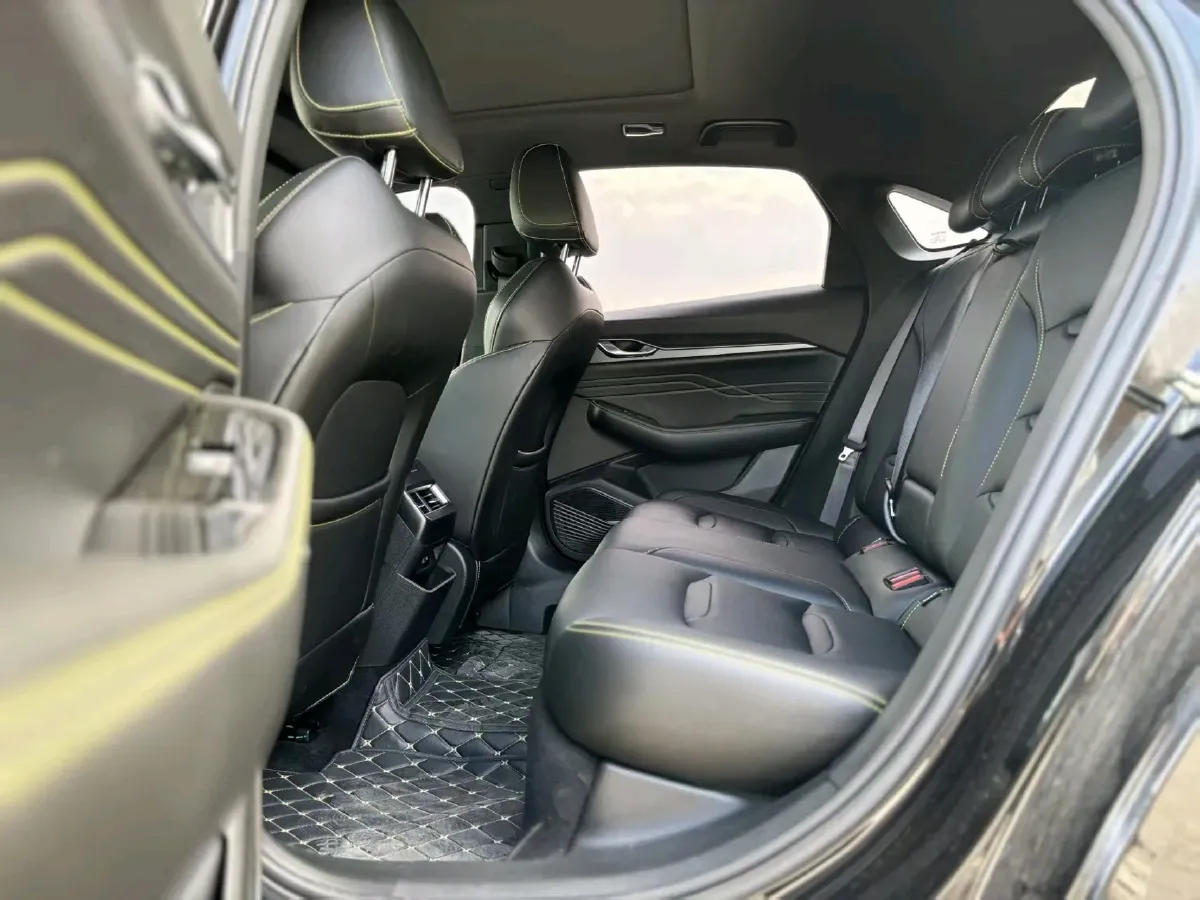 2023 Geely Preface 1.5T 181HP L4 7DCT,autocango,china used car exporter,china ev exporter,chinese used car exporter,chinese used ev exporter