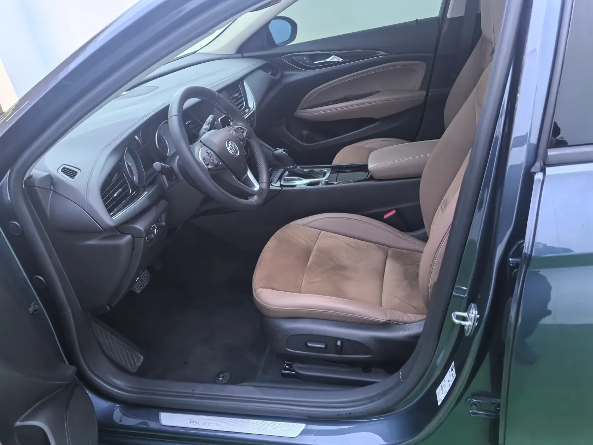 2019 Buick Regal 1.5T 170HP L4 9AT,autocango,china used car exporter,china ev exporter,chinese used car exporter,chinese used ev exporter