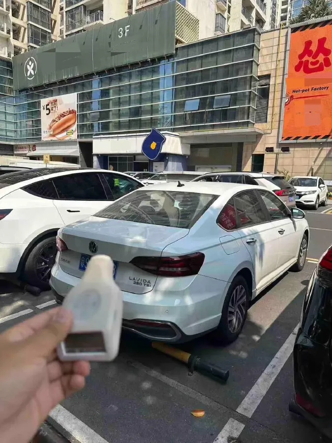 2023 Volkswagen Lavida 1.4T 150HP L4 7DCT,autocango,china used car exporter,china ev exporter,chinese used car exporter,chinese used ev exporter