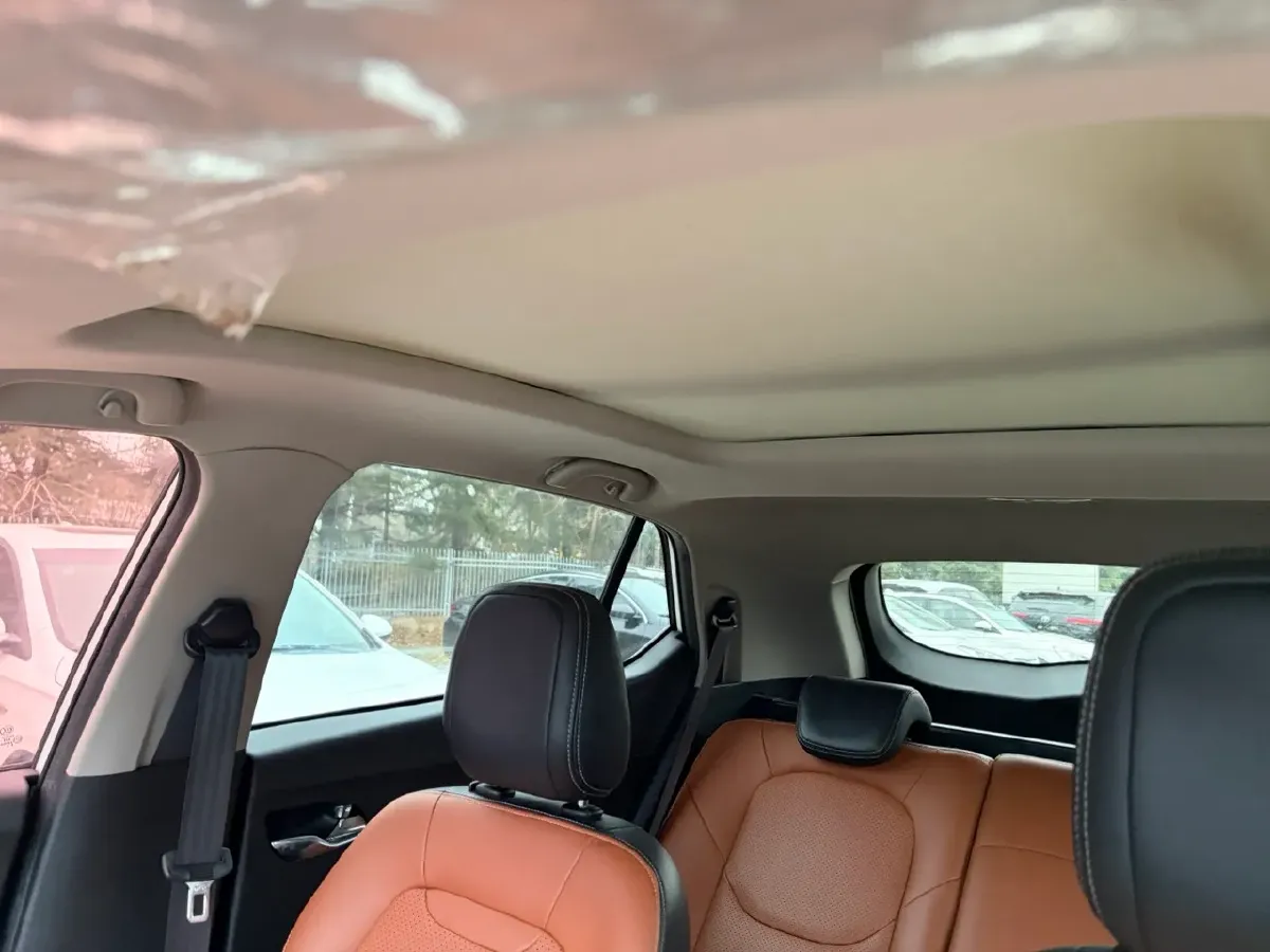 2017 BaoJun 510 1.5L 112HP L4 6MT,autocango,china used car exporter,china ev exporter,chinese used car exporter,chinese used ev exporter