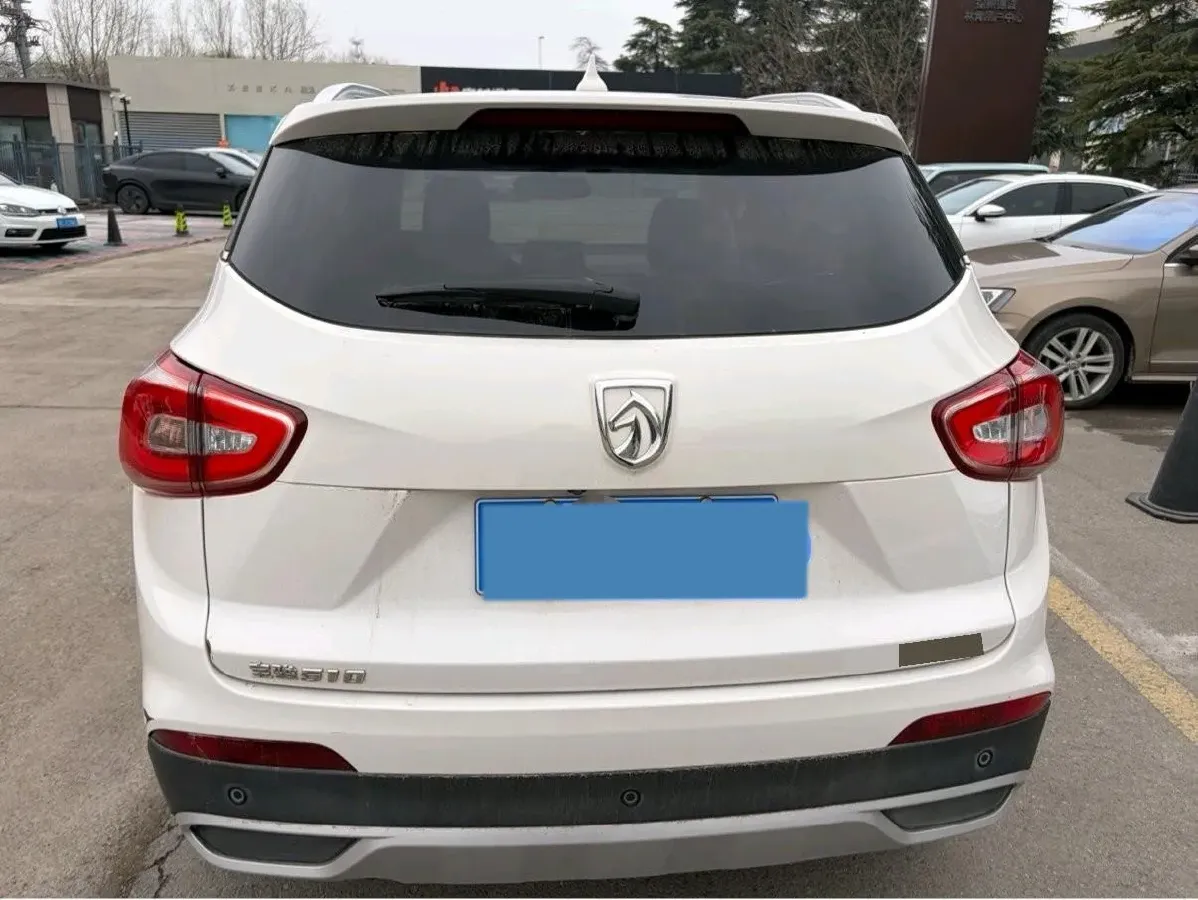 2017 BaoJun 510 1.5L 112HP L4 6MT,autocango,china used car exporter,china ev exporter,chinese used car exporter,chinese used ev exporter