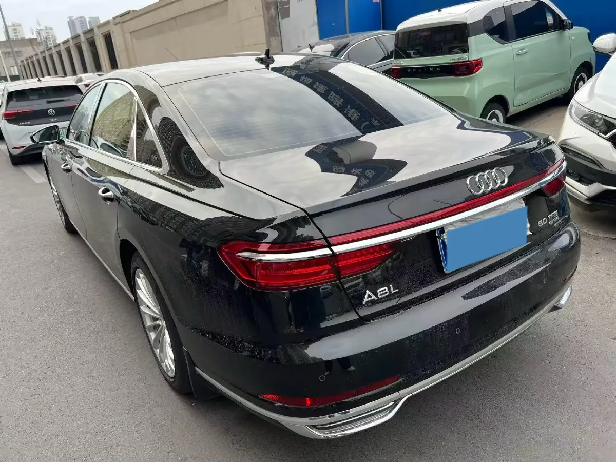 2021 Audi A8 3.0T 286HP V6 8AT,autocango,china used car exporter,china ev exporter,chinese used car exporter,chinese used ev exporter