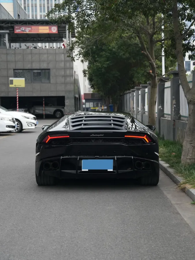 2016 Lamborghini Huracán 5.2L 580HP V10 7DCT,autocango,china used car exporter,china ev exporter,chinese used car exporter,chinese used ev exporter