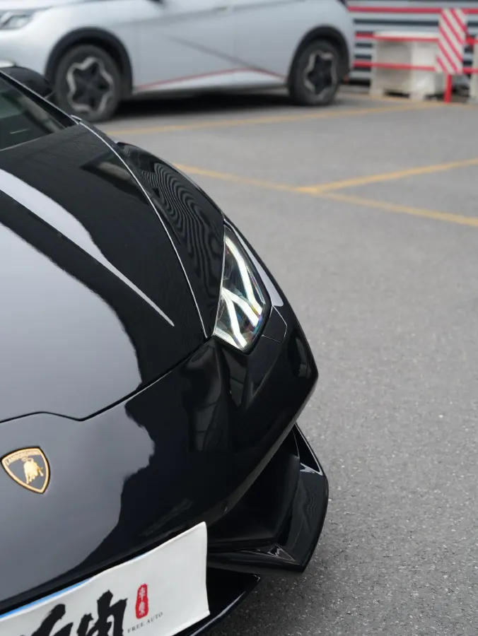 2016 Lamborghini Huracán 5.2L 580HP V10 7DCT,autocango,china used car exporter,china ev exporter,chinese used car exporter,chinese used ev exporter