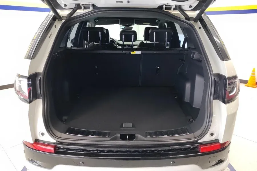 2022 Land Rover Discovery Sport 2.0T 249HP L4 9AT,autocango,china used car exporter,china ev exporter,chinese used car exporter,chinese used ev exporter