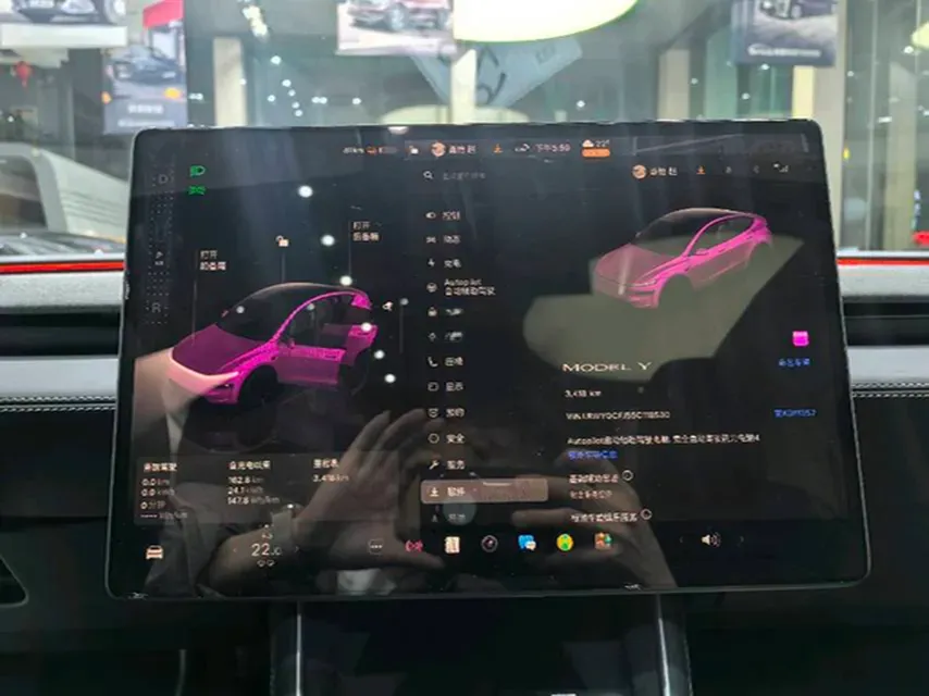 2025 Tesla Model Y BEV 62.5KWH,autocango,china used car exporter,china ev exporter,chinese used car exporter,chinese used ev exporter