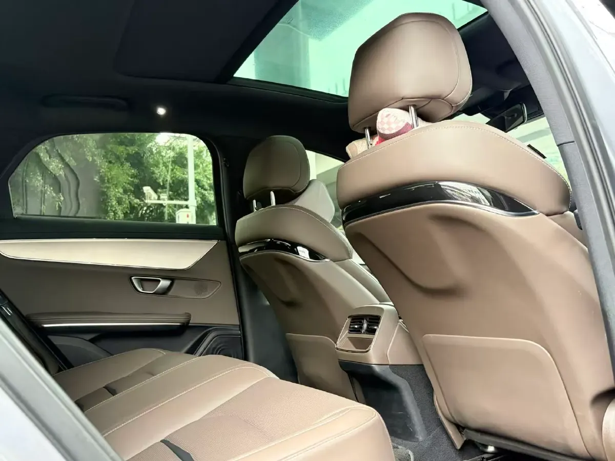 2020 WEY VV7 2.0T 227HP L4 7DCT PHEV,autocango,china used car exporter,china ev exporter,chinese used car exporter,chinese used ev exporter