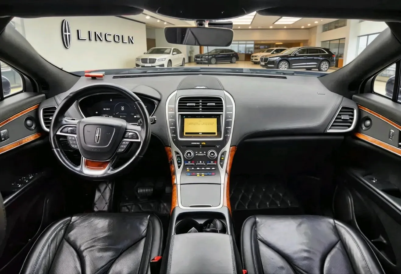 2019 Lincoln Nautilus 2.0T 235HP L4 8AT,autocango,china used car exporter,china ev exporter,chinese used car exporter,chinese used ev exporter