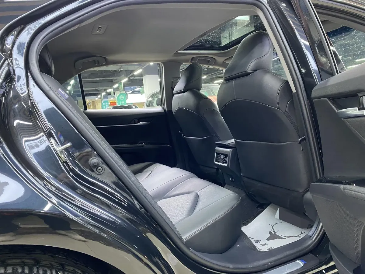 2021 Toyota Camry 2.0L 178HP L4 CVT,autocango,china used car exporter,china ev exporter,chinese used car exporter,chinese used ev exporter