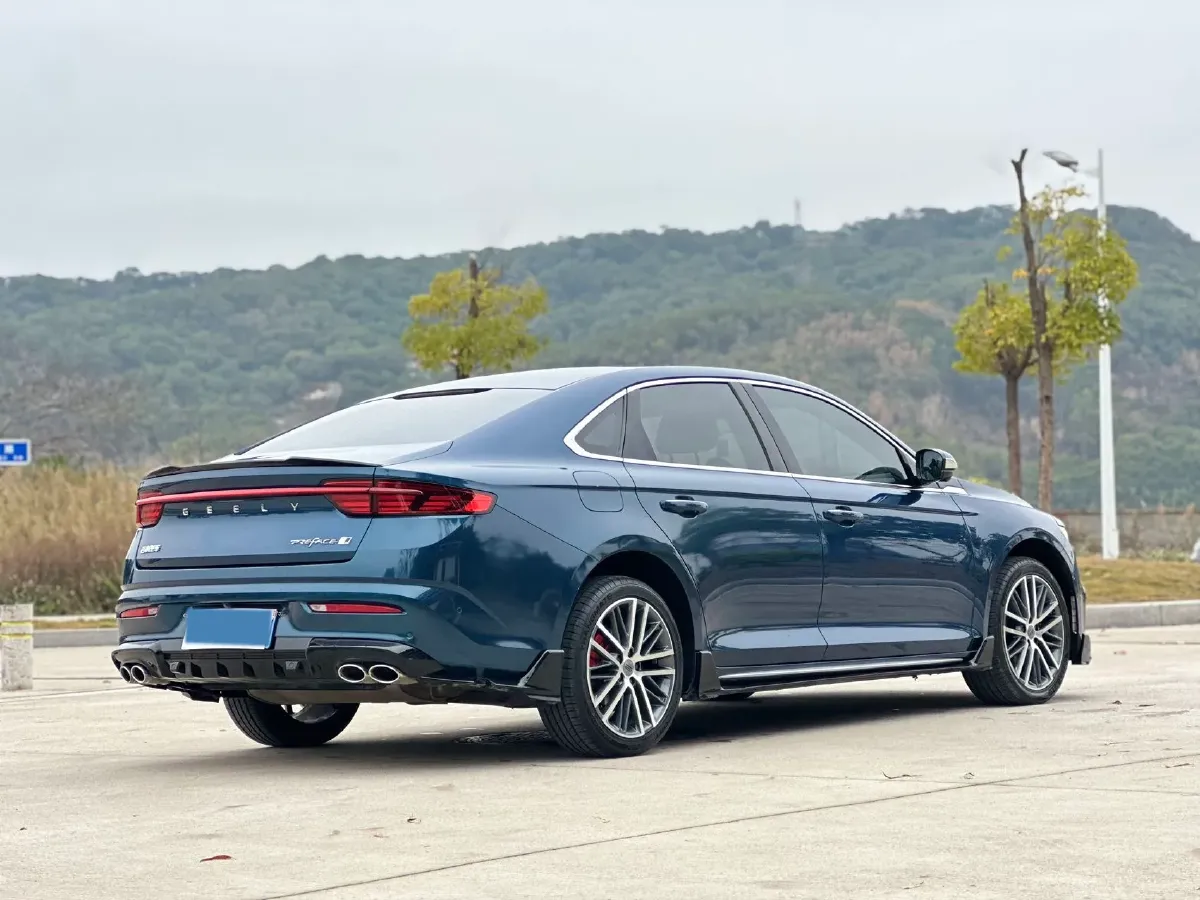 2023 Geely Preface 2.0T 190HP L4 7DCT,autocango,china used car exporter,china ev exporter,chinese used car exporter,chinese used ev exporter