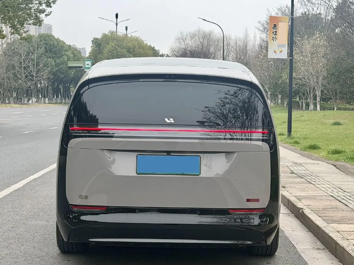 2024 Li MEGA BEV 102.7KWH,autocango,china used car exporter,china ev exporter,chinese used car exporter,chinese used ev exporter