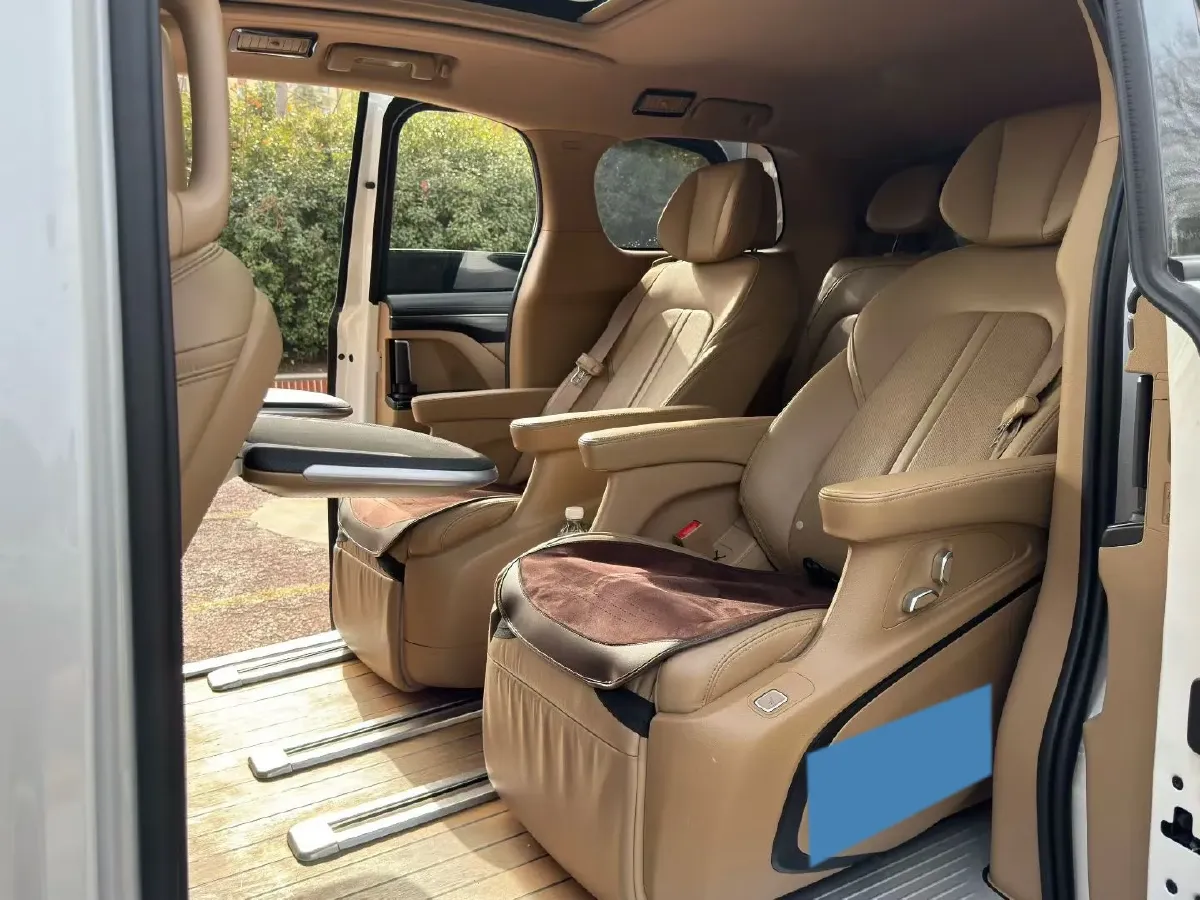 2020 Buick GL8 2.0T 237HP L4 9AT,autocango,china used car exporter,china ev exporter,chinese used car exporter,chinese used ev exporter