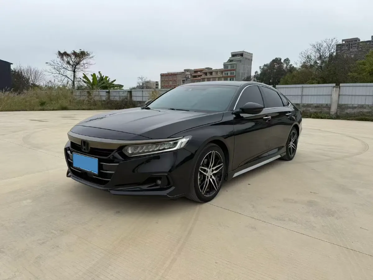 2022 Honda Accord 1.5T 194HP L4 CVT,autocango,china used car exporter,china ev exporter,chinese used car exporter,chinese used ev exporter