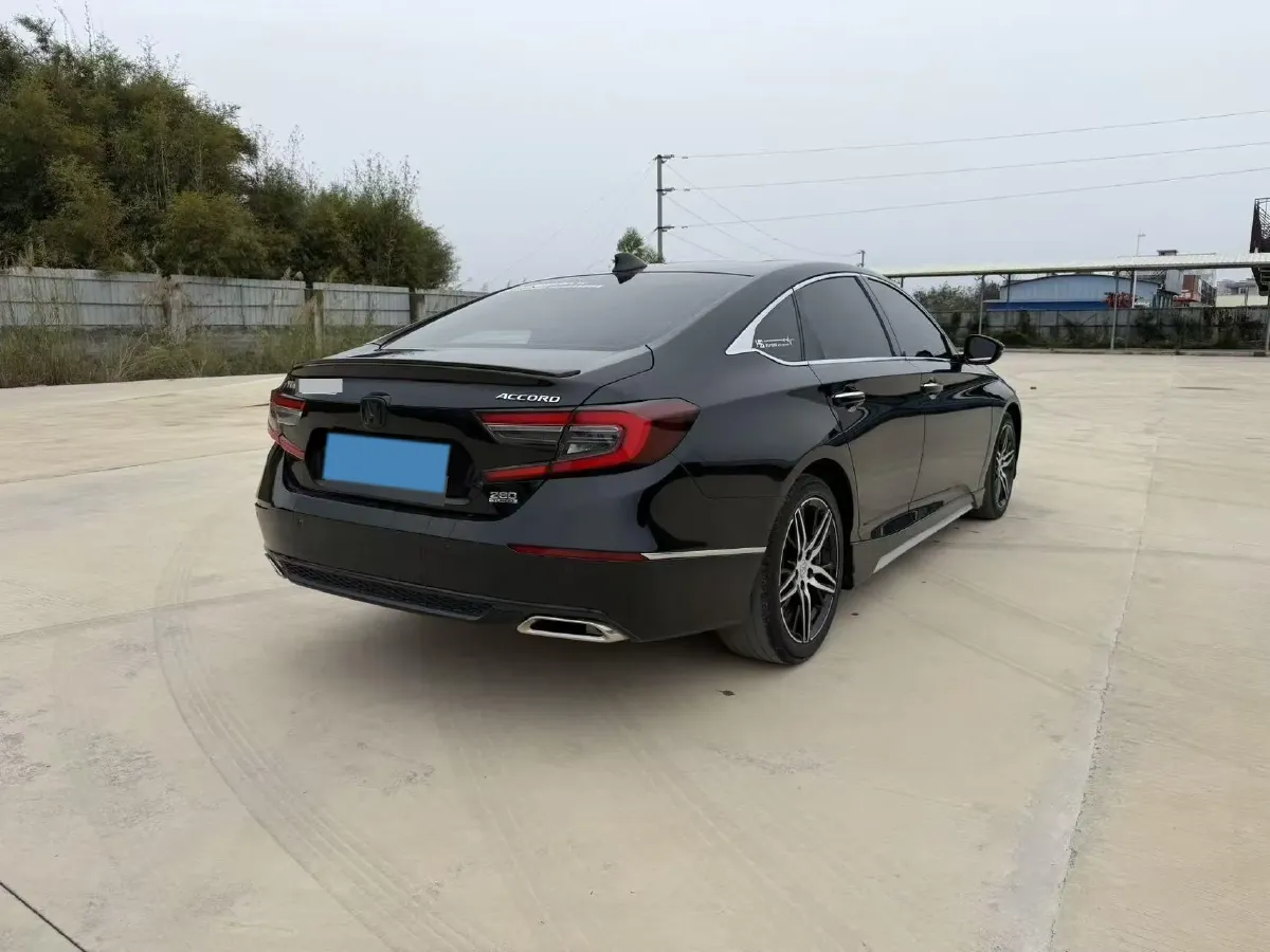 2022 Honda Accord 1.5T 194HP L4 CVT,autocango,china used car exporter,china ev exporter,chinese used car exporter,chinese used ev exporter
