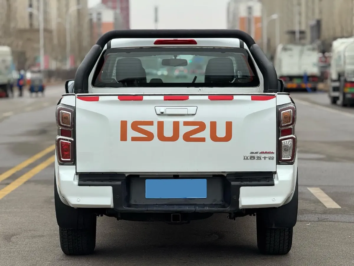 2023 Isuzu LingTuo 2.5T 150HP L4 8AT,autocango,china used car exporter,china ev exporter,chinese used car exporter,chinese used ev exporter