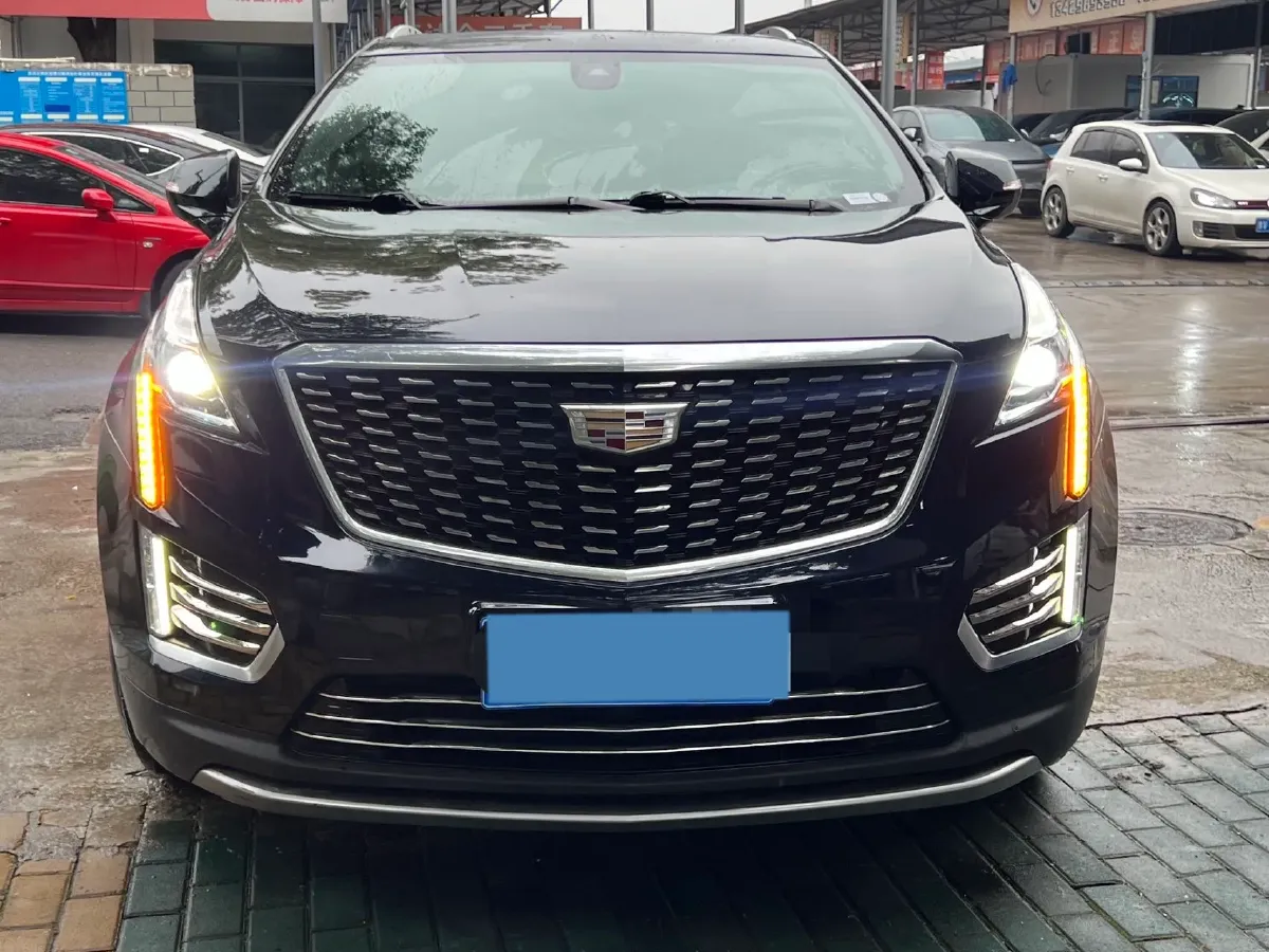 2021 Cadillac XT5 2.0T 237HP L4 9AT,autocango,china used car exporter,china ev exporter,chinese used car exporter,chinese used ev exporter