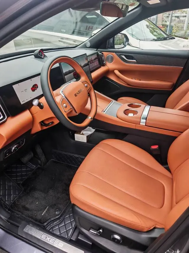 2026 Exceed ET5 REEV 156HP REEV,autocango,china used car exporter,china ev exporter,chinese used car exporter,chinese used ev exporter