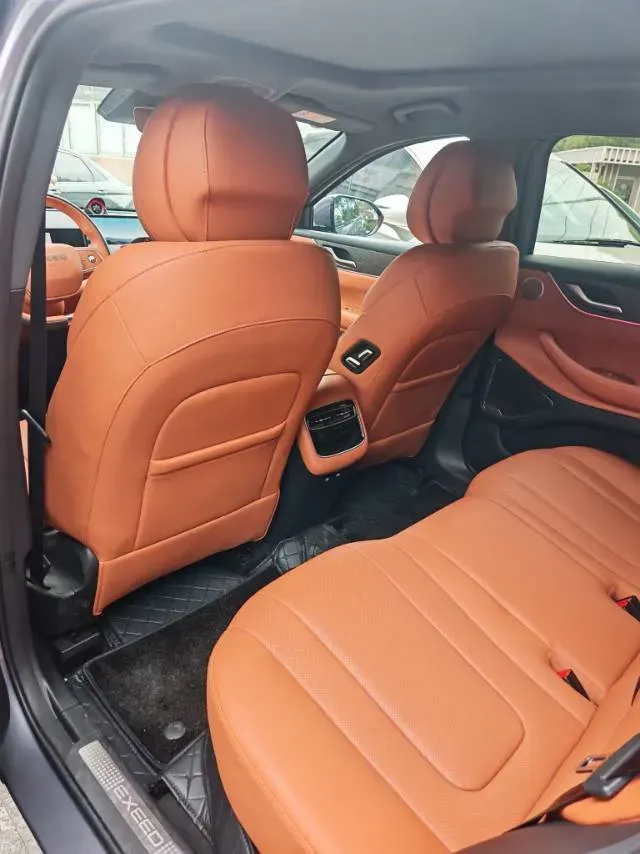 2026 Exceed ET5 REEV 156HP REEV,autocango,china used car exporter,china ev exporter,chinese used car exporter,chinese used ev exporter