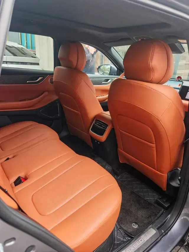 2026 Exceed ET5 REEV 156HP REEV,autocango,china used car exporter,china ev exporter,chinese used car exporter,chinese used ev exporter