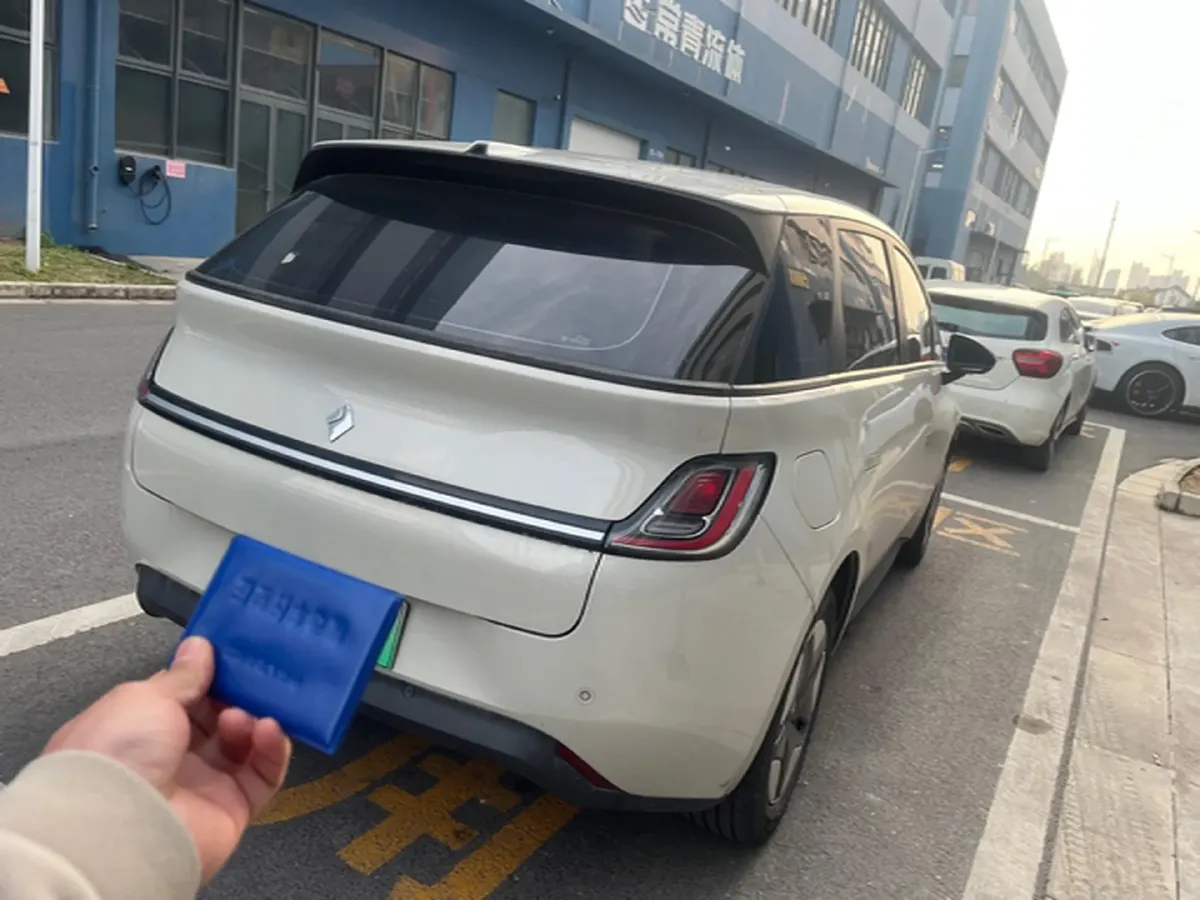 2023 BaoJun Cloud BEV 37.9KWH,autocango,china used car exporter,china ev exporter,chinese used car exporter,chinese used ev exporter