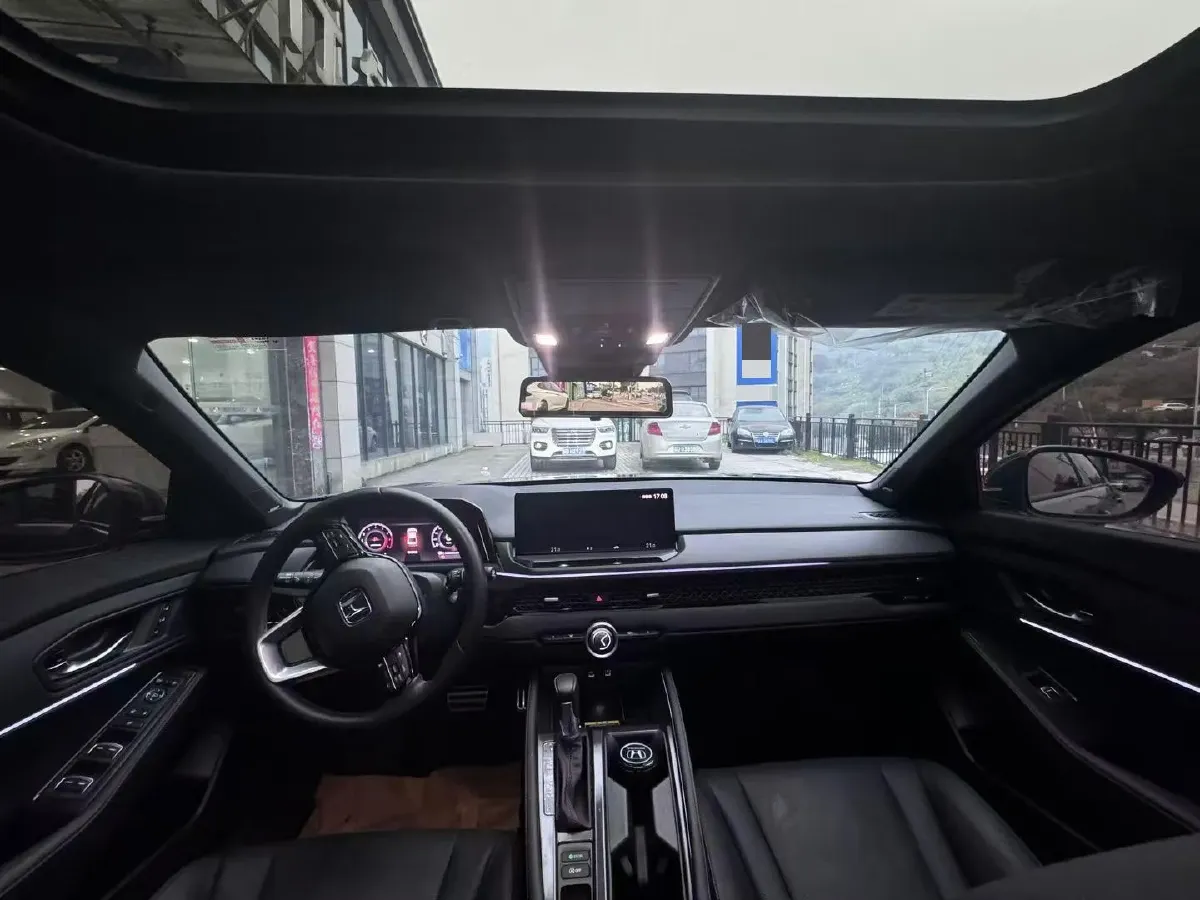 2023 Honda Accord 1.5T 192HP L4 CVT,autocango,china used car exporter,china ev exporter,chinese used car exporter,chinese used ev exporter