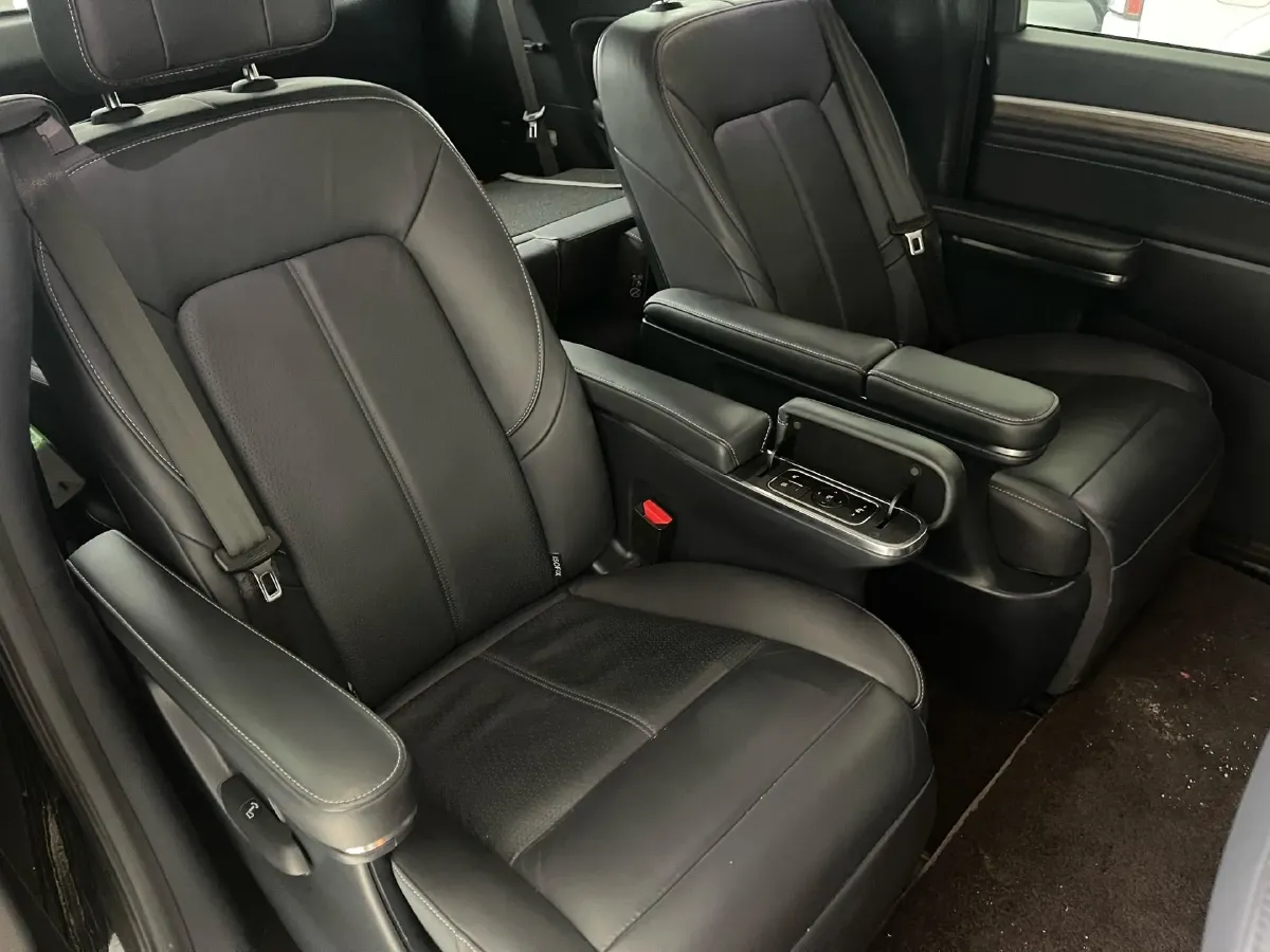 2021 GAC Trumpchi M8 2.0T 252HP L4 8AT,autocango,china used car exporter,china ev exporter,chinese used car exporter,chinese used ev exporter