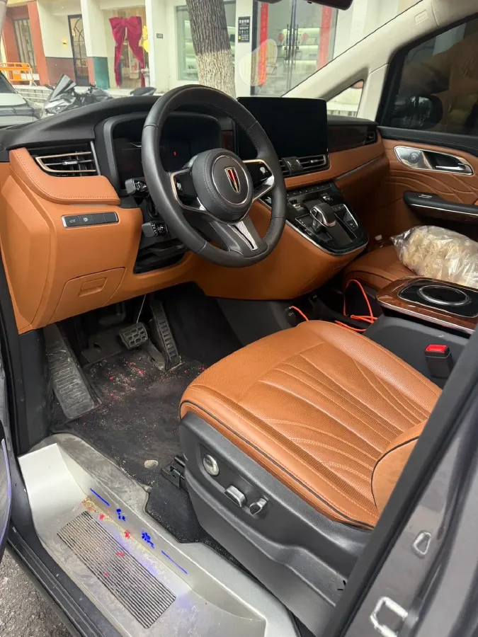 2023 HongQi HQ9 2.0T 252HP L4 8AT,autocango,china used car exporter,china ev exporter,chinese used car exporter,chinese used ev exporter