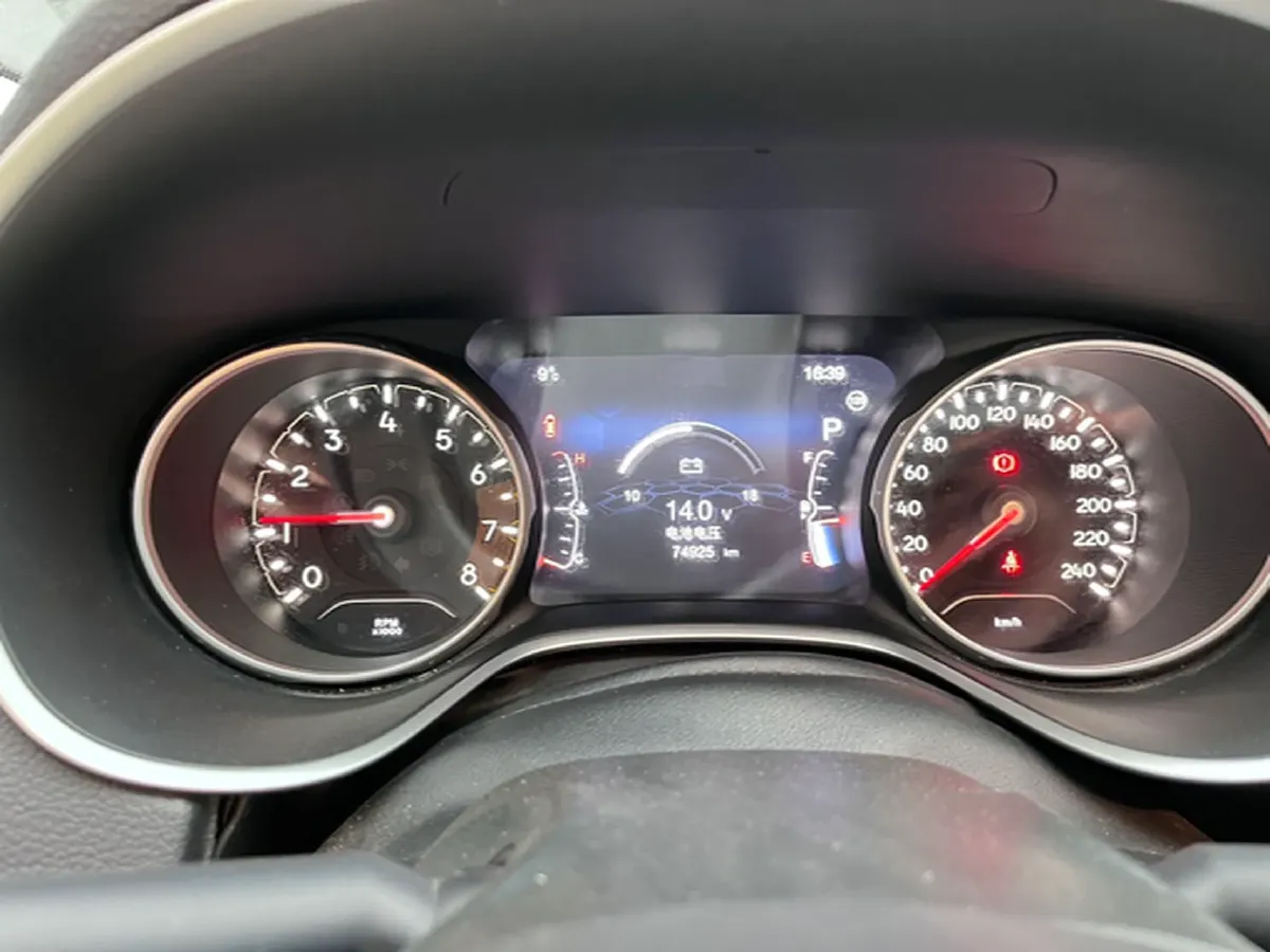 2017 Jeep Compass 1.4T 165HP L4 7DCT,autocango,china used car exporter,china ev exporter,chinese used car exporter,chinese used ev exporter