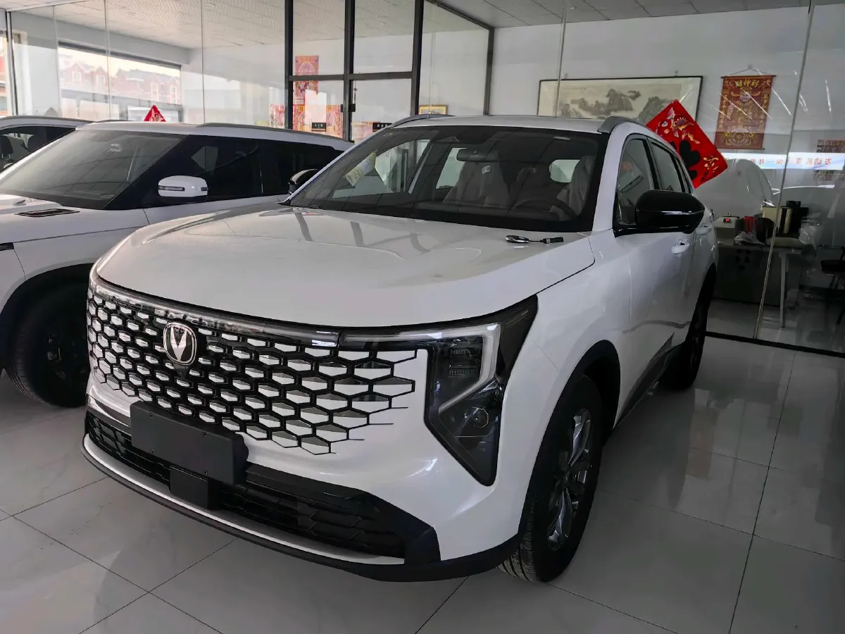 2026 ChangAn CS55 Plus 1.5T 192HP L4 7DCT,autocango,china used car exporter,china ev exporter,chinese used car exporter,chinese used ev exporter