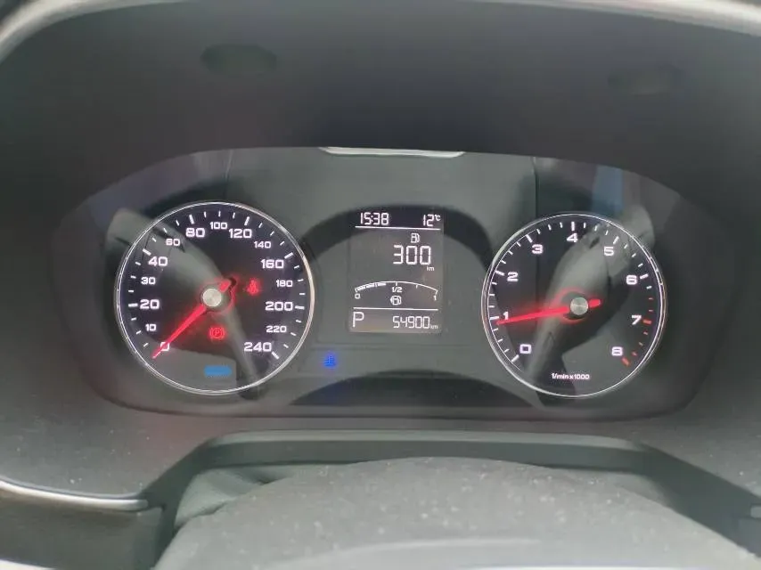 2018 Roewe RX5 1.5T 169HP L4 7DCT,autocango,china used car exporter,china ev exporter,chinese used car exporter,chinese used ev exporter