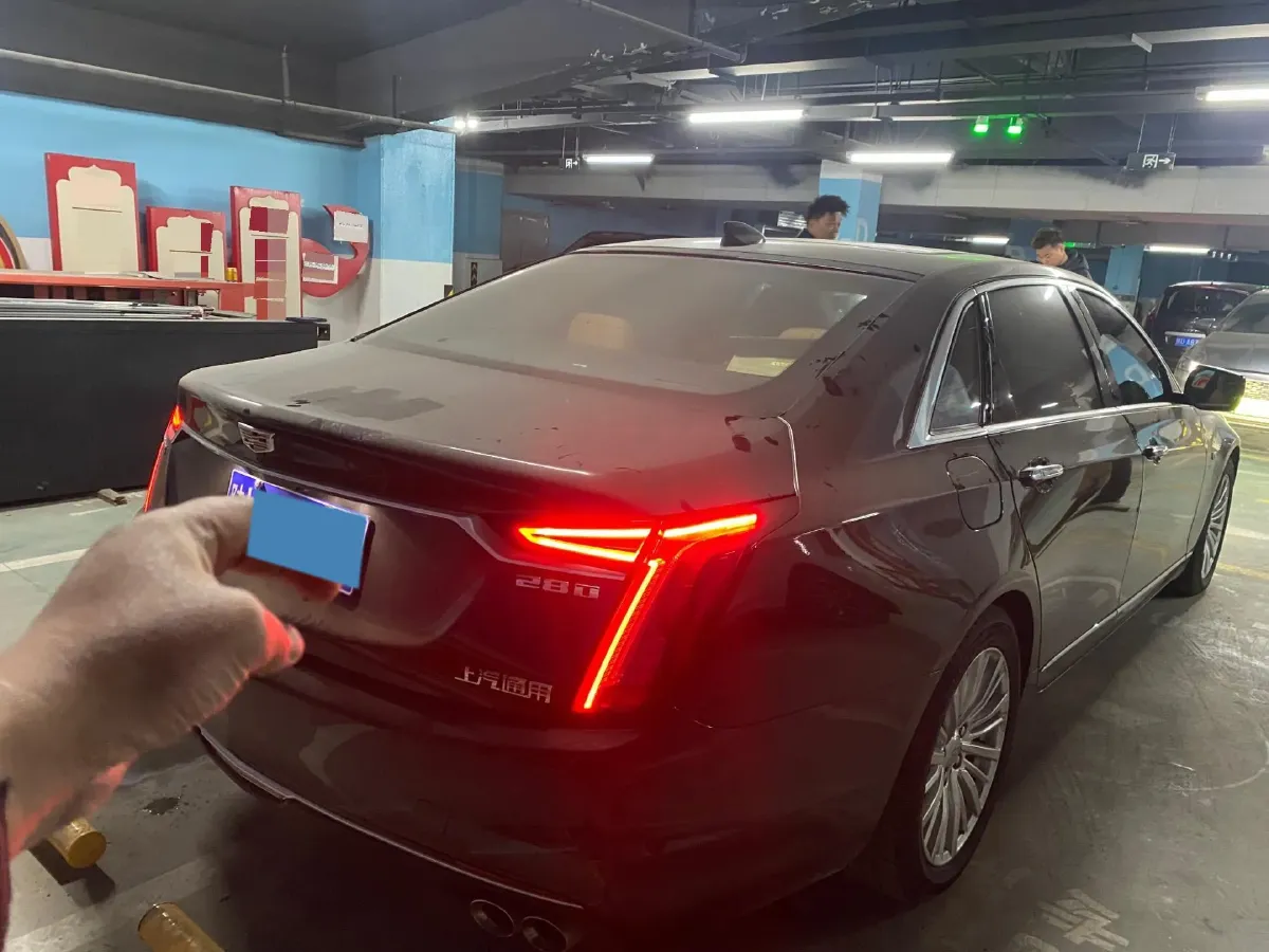2022 Cadillac CT6 2.0T 237HP L4 10AT,autocango,china used car exporter,china ev exporter,chinese used car exporter,chinese used ev exporter