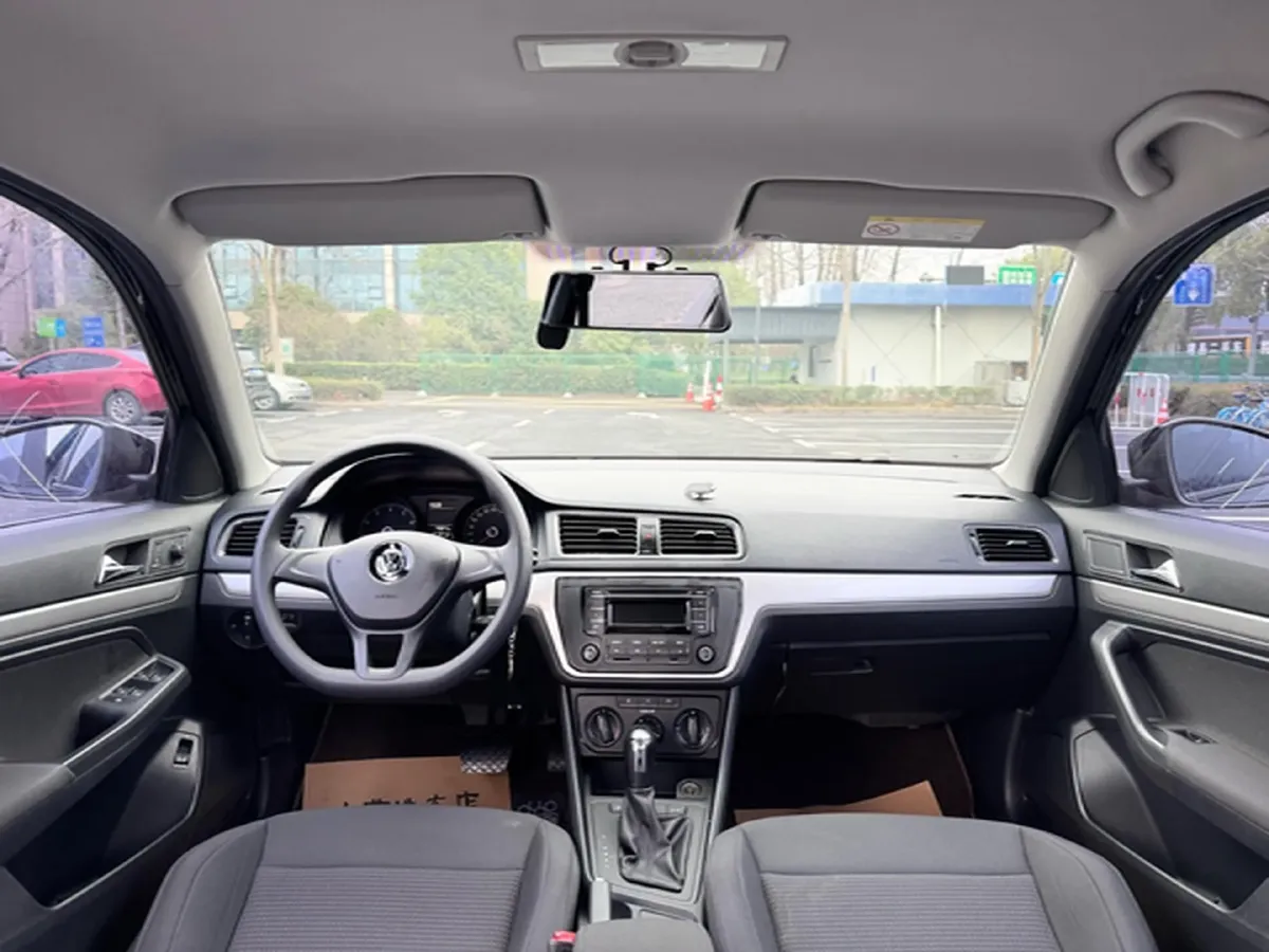 2017 Volkswagen Lavida 1.6L 110HP L4 6AT,autocango,china used car exporter,china ev exporter,chinese used car exporter,chinese used ev exporter