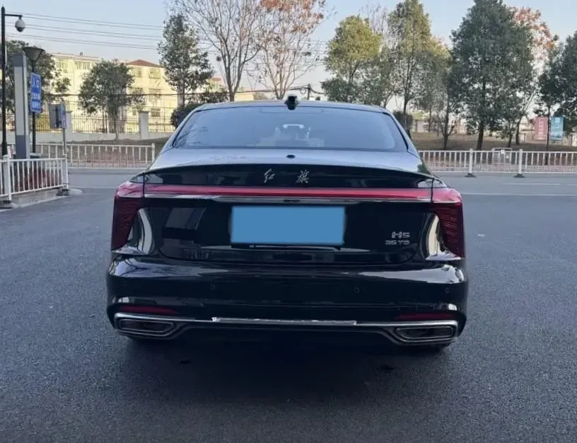 2025 HongQi H5 1.5T 169HP L4 7DCT,autocango,china used car exporter,china ev exporter,chinese used car exporter,chinese used ev exporter