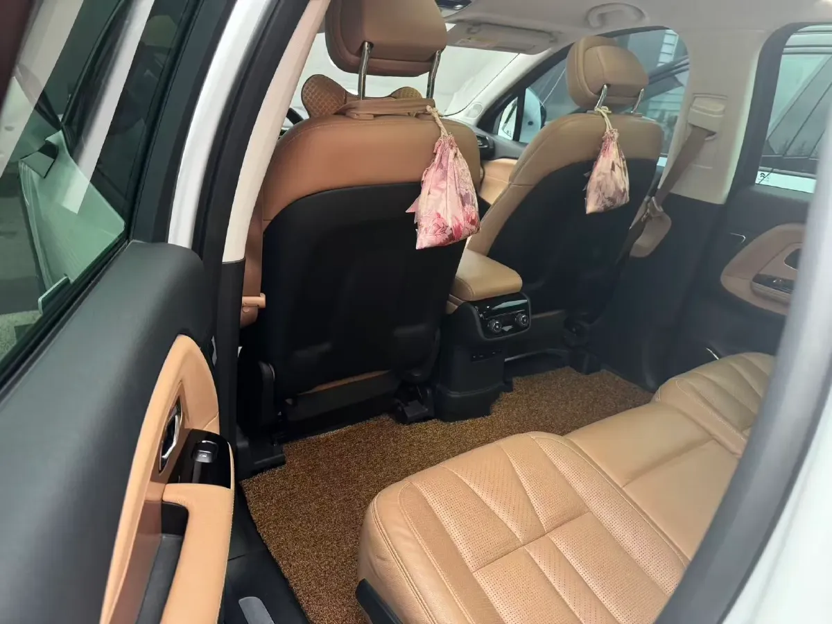 2018 NIO ES8 BEV 70KWH,autocango,china used car exporter,china ev exporter,chinese used car exporter,chinese used ev exporter