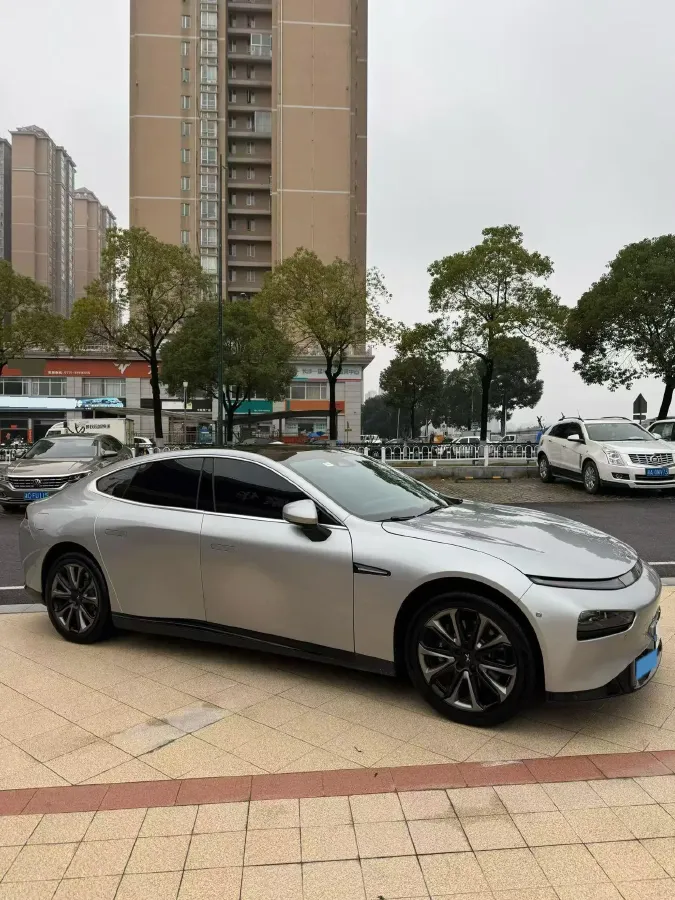 2020 Xpeng P7 BEV 70.8KWH,autocango,china used car exporter,china ev exporter,chinese used car exporter,chinese used ev exporter