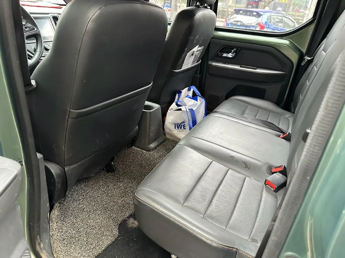 2021 WuLing ZhentTu 1.5L 99HP L4 5MT,autocango,china used car exporter,china ev exporter,chinese used car exporter,chinese used ev exporter